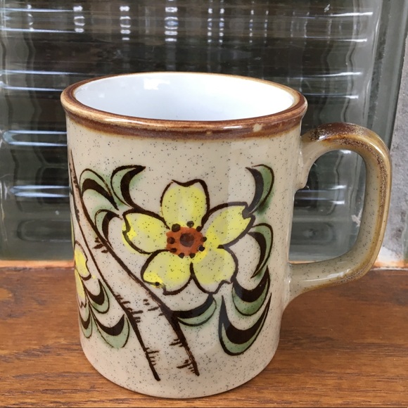 Vintage Floral Hand-painted Ceramic Mug!